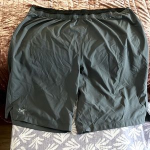Men’s Shorts XL ARC'TERYX
